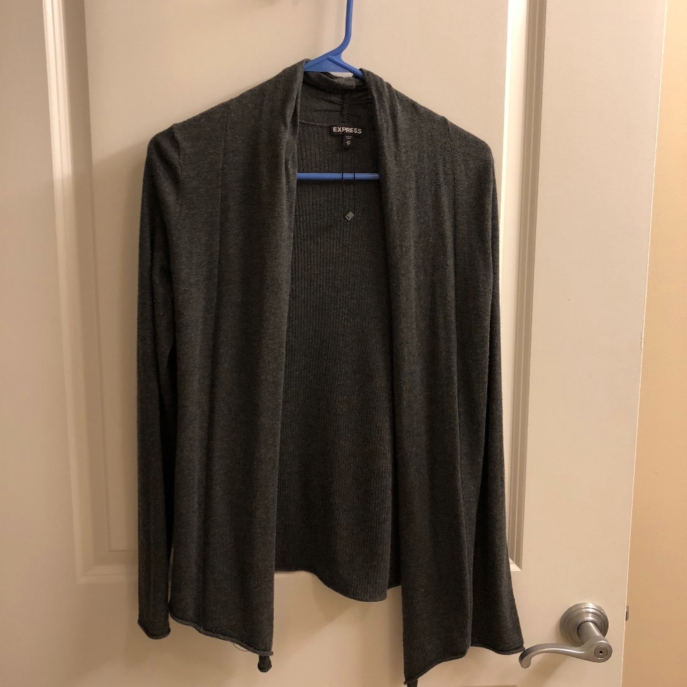 gray express sweater